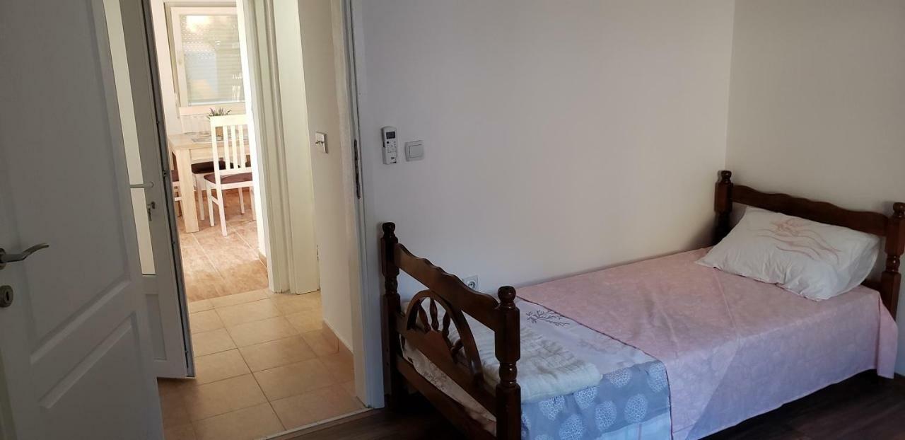 Apartmani Mia Rada Budva Exterior photo